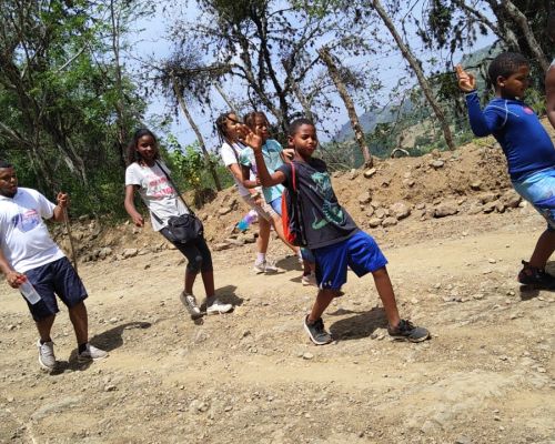 Cuando los chicos están de vacaciones y los padres no: Estrategias para el cuidado y bienestar de los niños